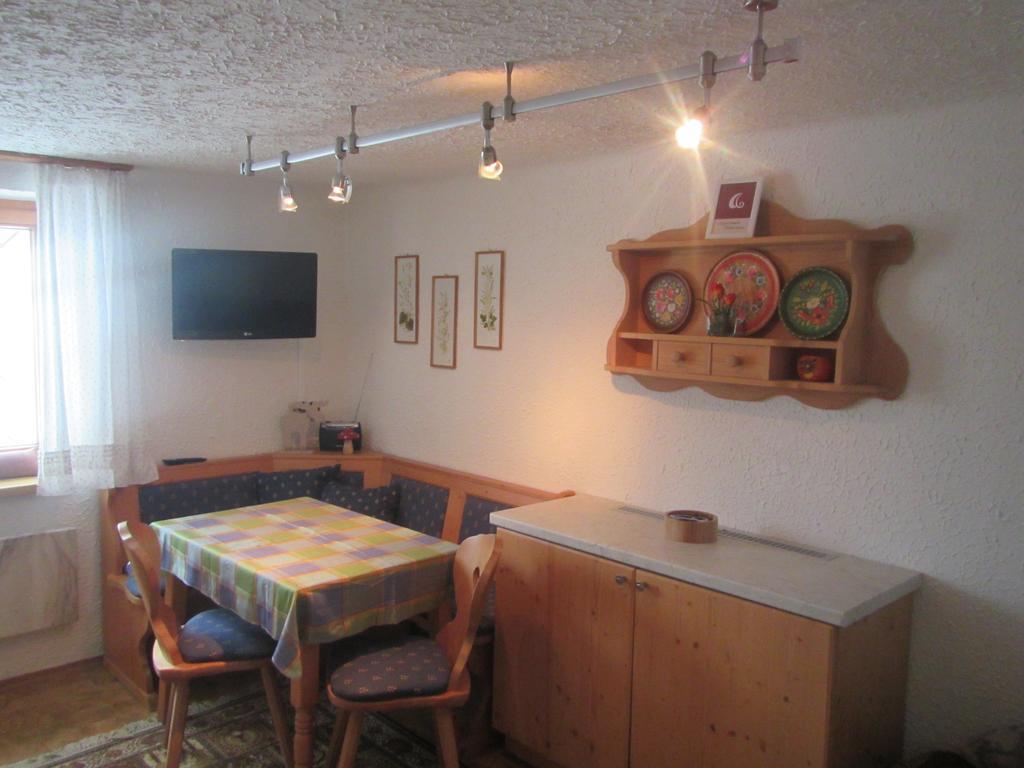 Ferienwohnungen Margreiter Mitterbach Habitación foto